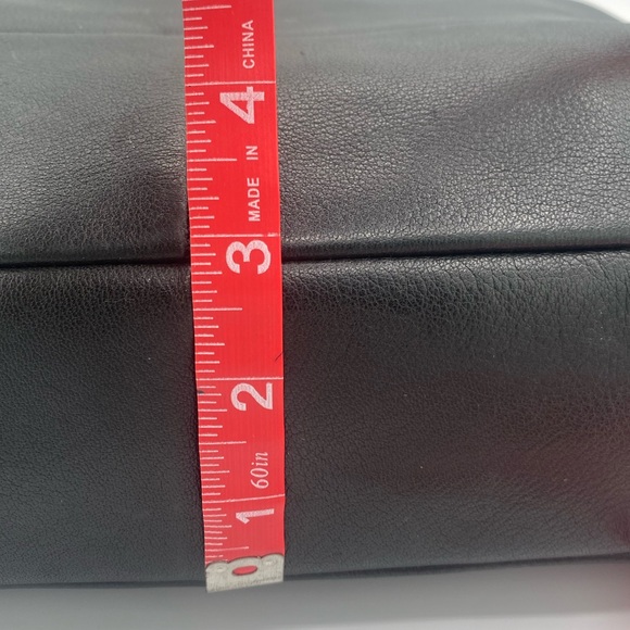 B. Makowsky Black Leather Shoulder Bag - Picture 5 of 11